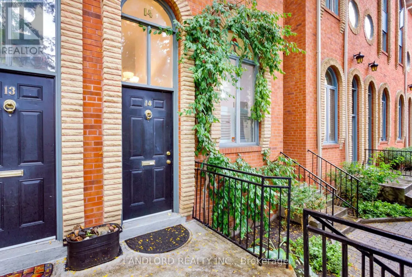 14 - 280 SHERBOURNE STREET