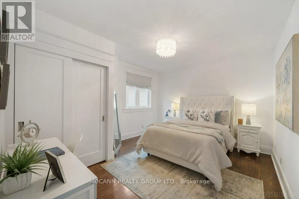 43 SHERWOOD AVENUE