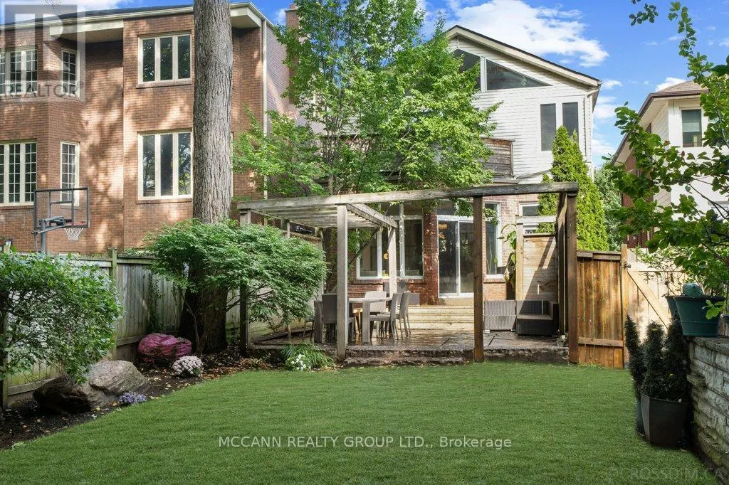 43 SHERWOOD AVENUE