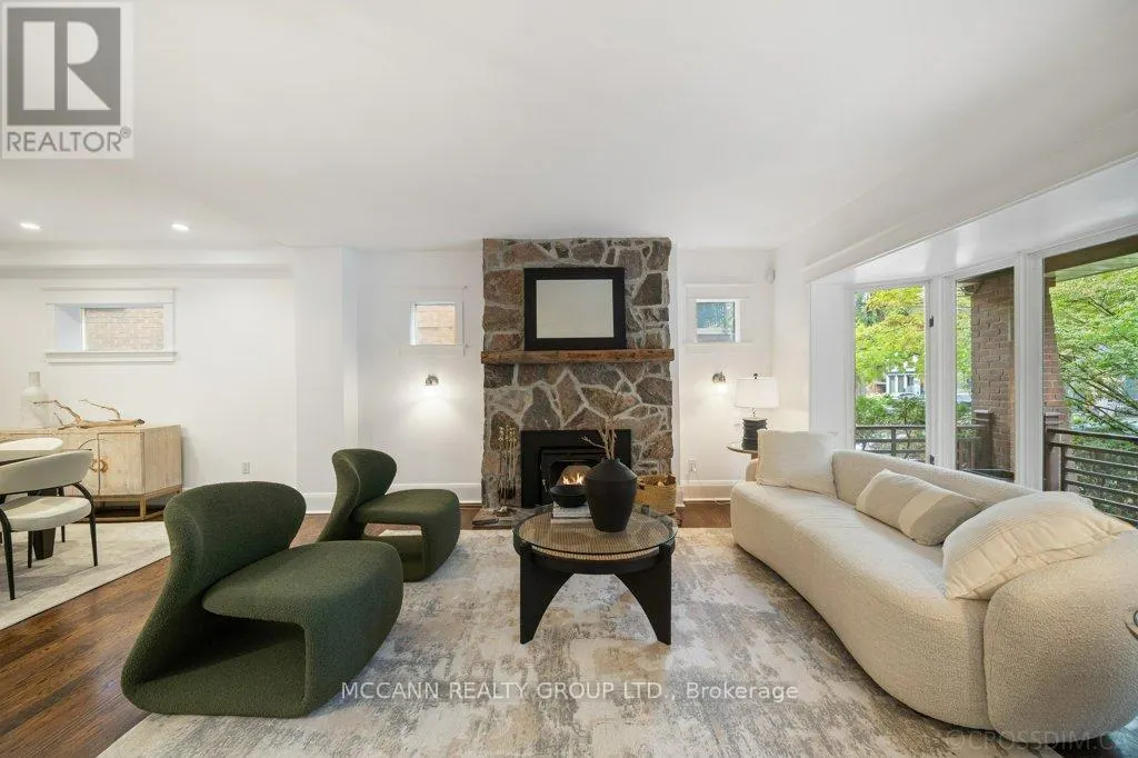 43 SHERWOOD AVENUE