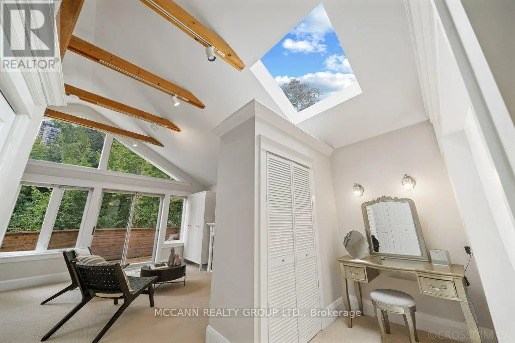 43 SHERWOOD AVENUE