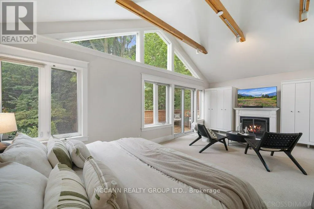 43 SHERWOOD AVENUE