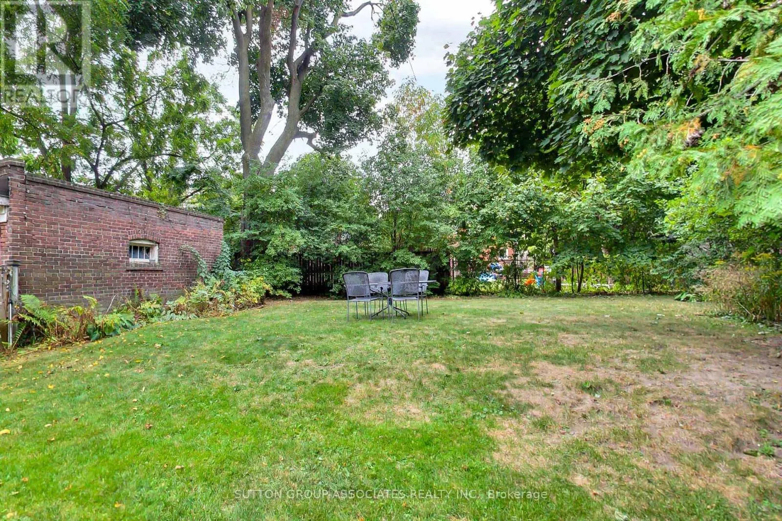 14 BRACONDALE HILL ROAD