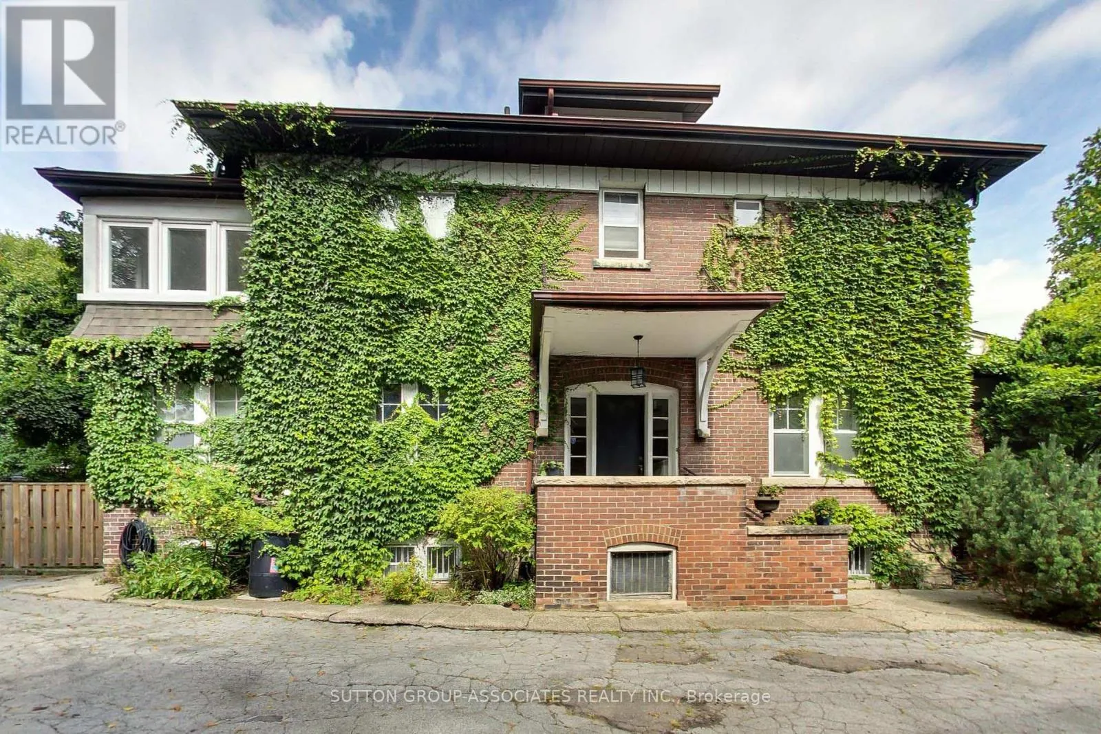 14 BRACONDALE HILL ROAD