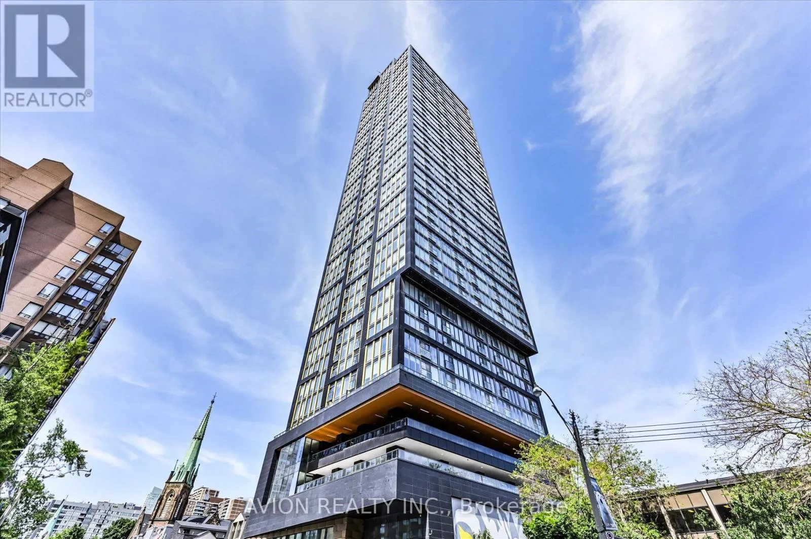 606 - 319 JARVIS STREET