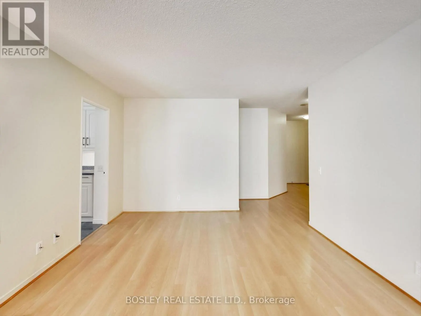 203 - 100 UPPER MADISON AVENUE