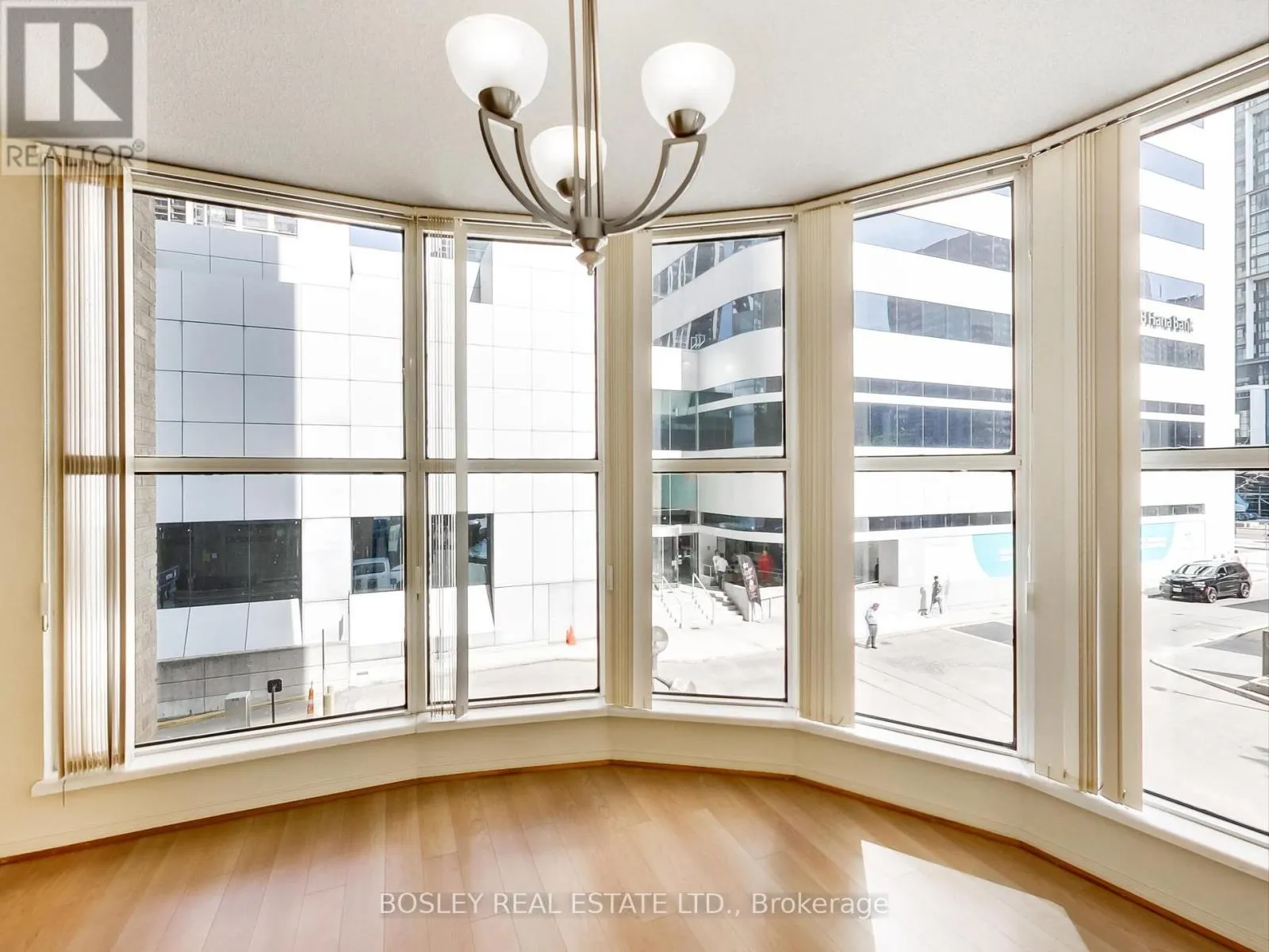 203 - 100 UPPER MADISON AVENUE