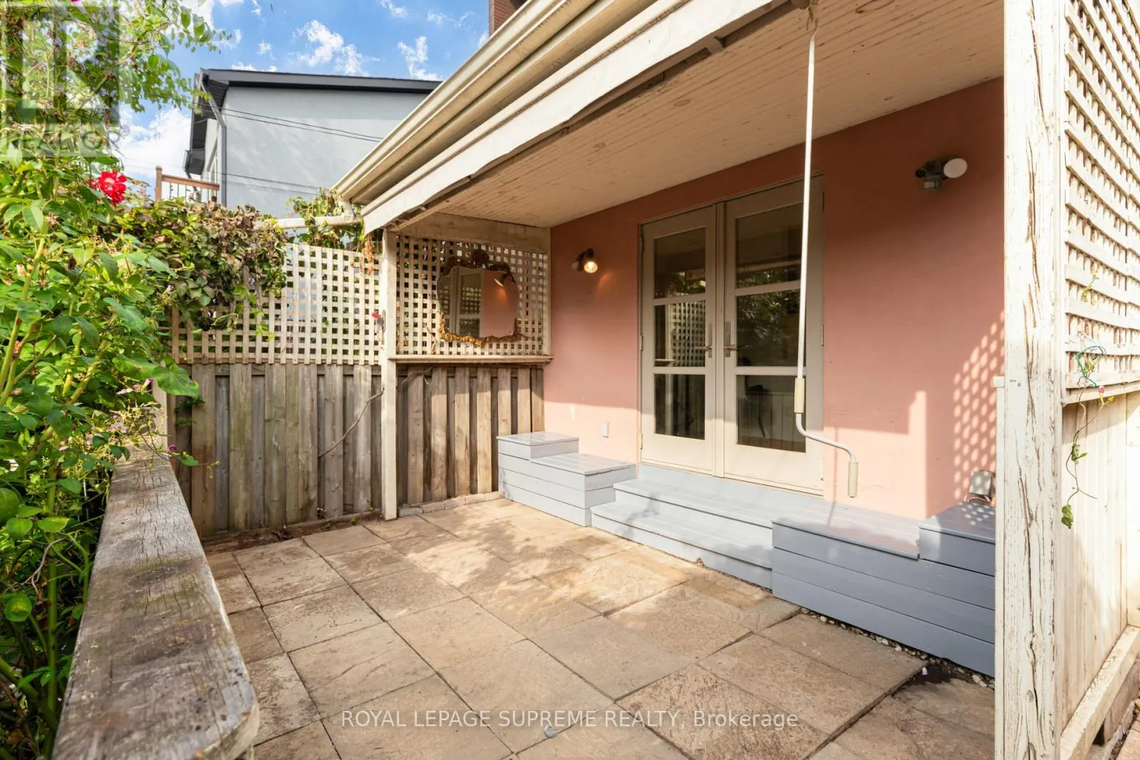 216 PALMERSTON AVENUE