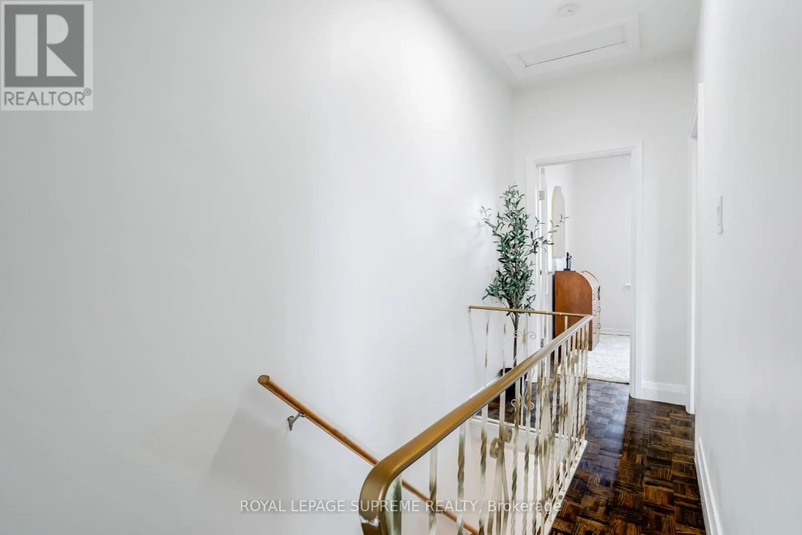 216 PALMERSTON AVENUE