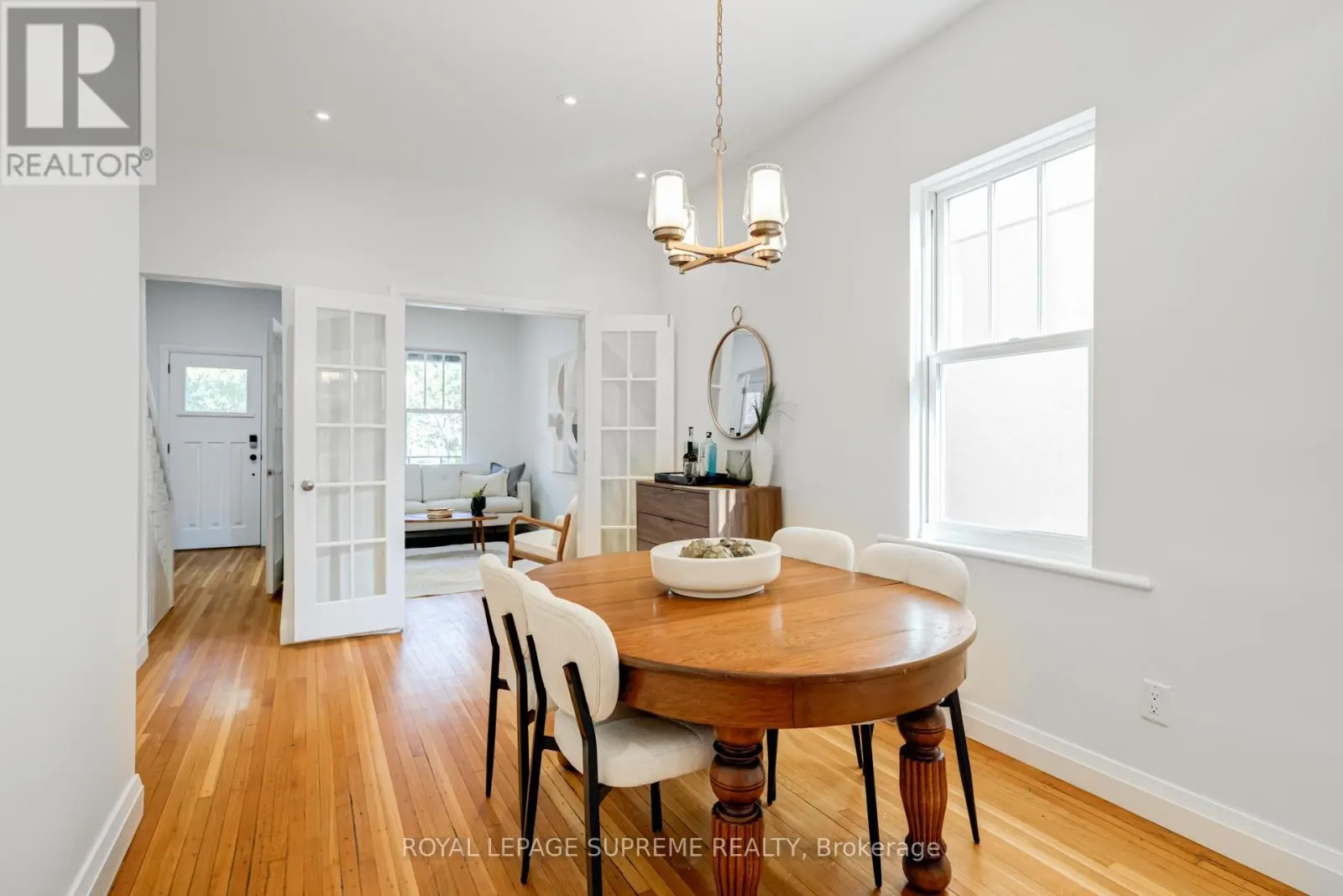 216 PALMERSTON AVENUE
