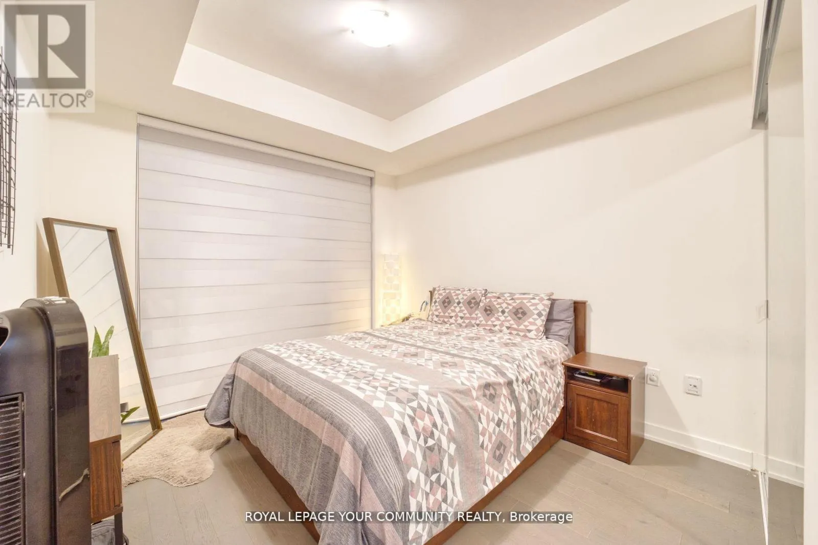 1711 - 330 RICHMOND STREET W
