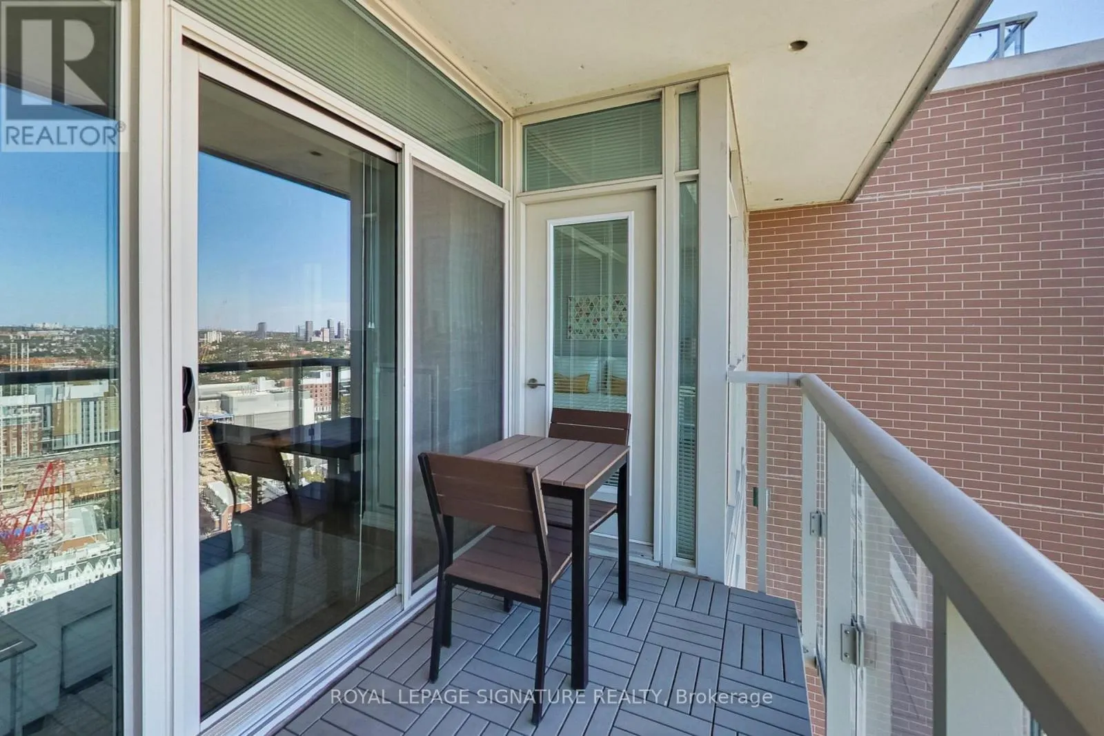 2816 - 125 WESTERN BATTERY ROAD