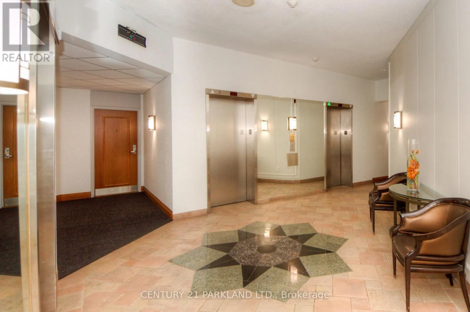 207 - 5 CONCORDE PLACE