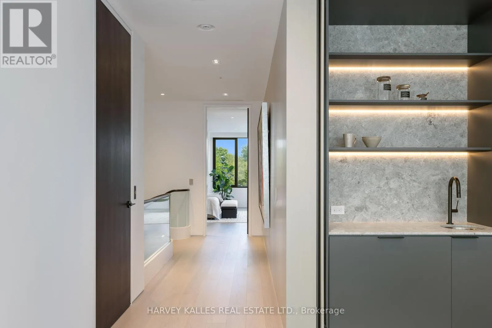 211 DUNVEGAN ROAD