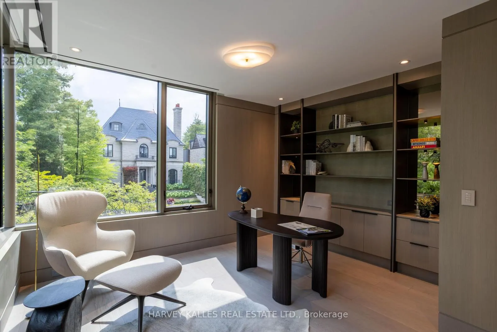 211 DUNVEGAN ROAD
