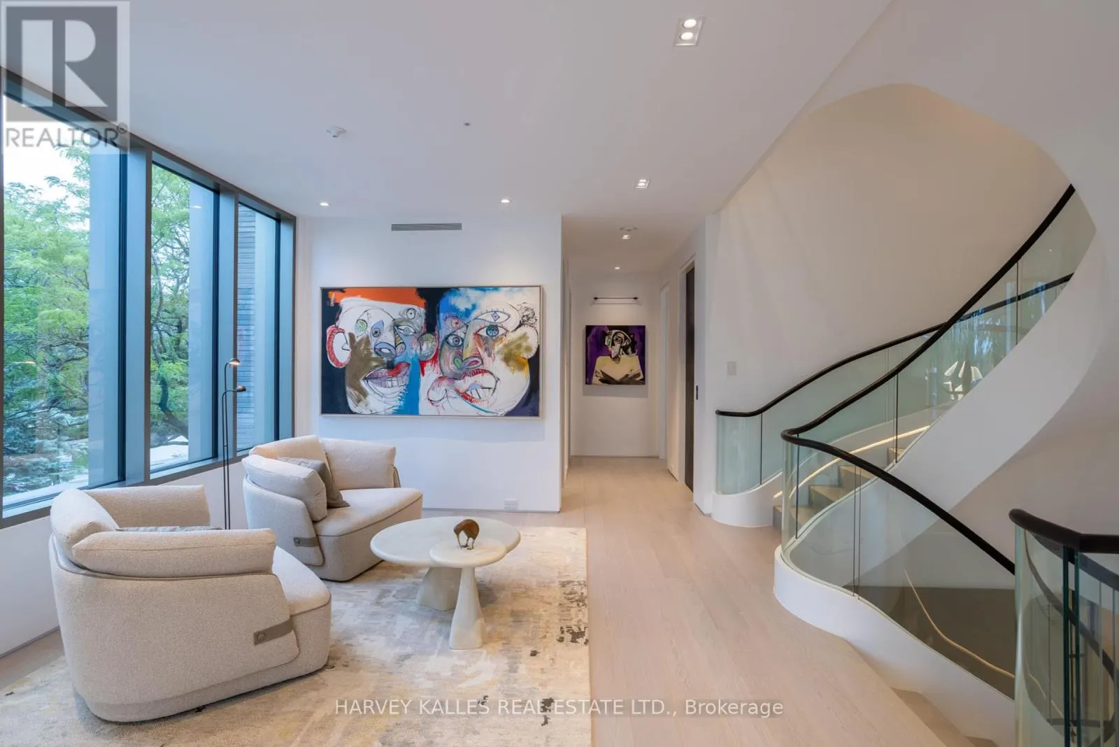 211 DUNVEGAN ROAD