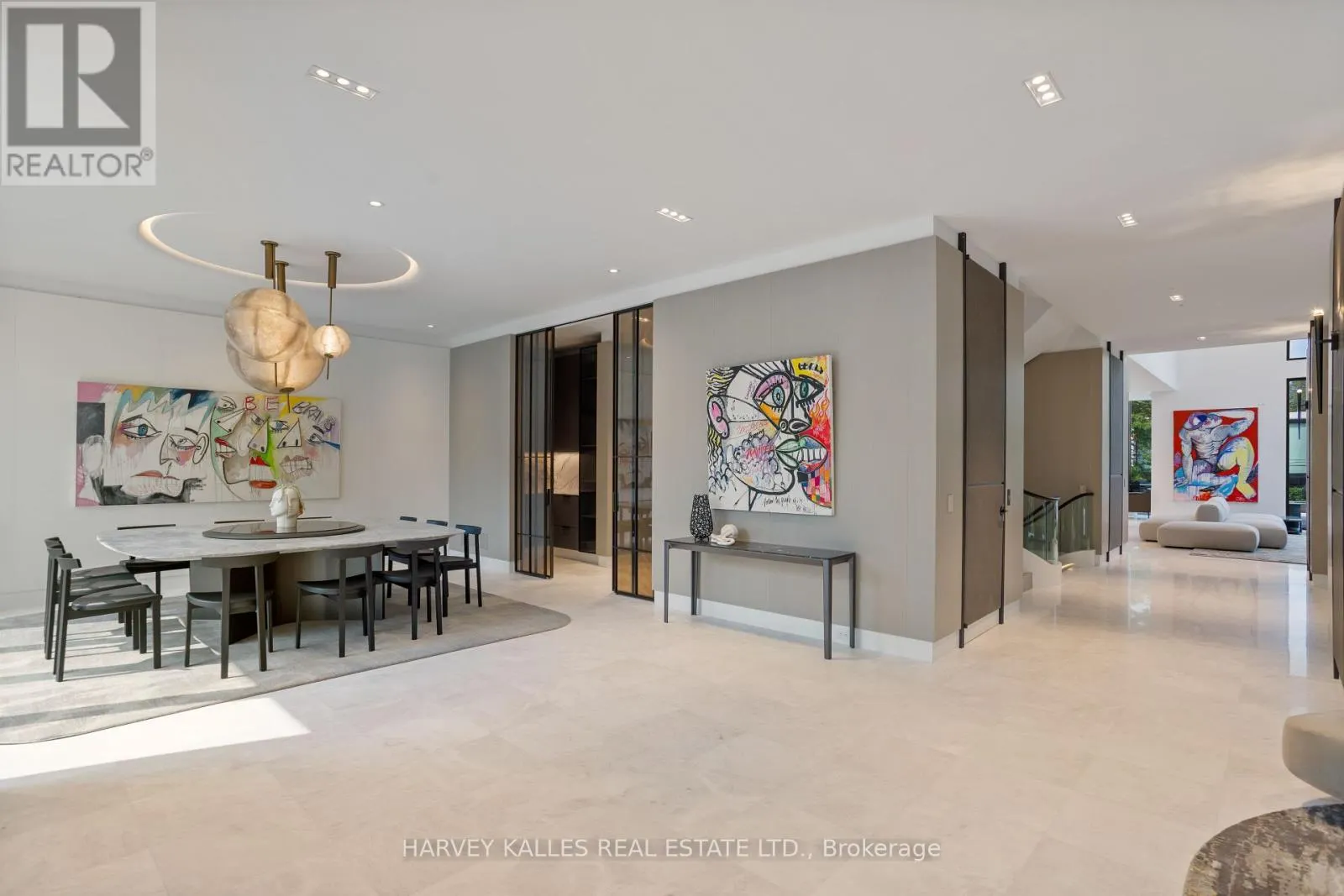 211 DUNVEGAN ROAD