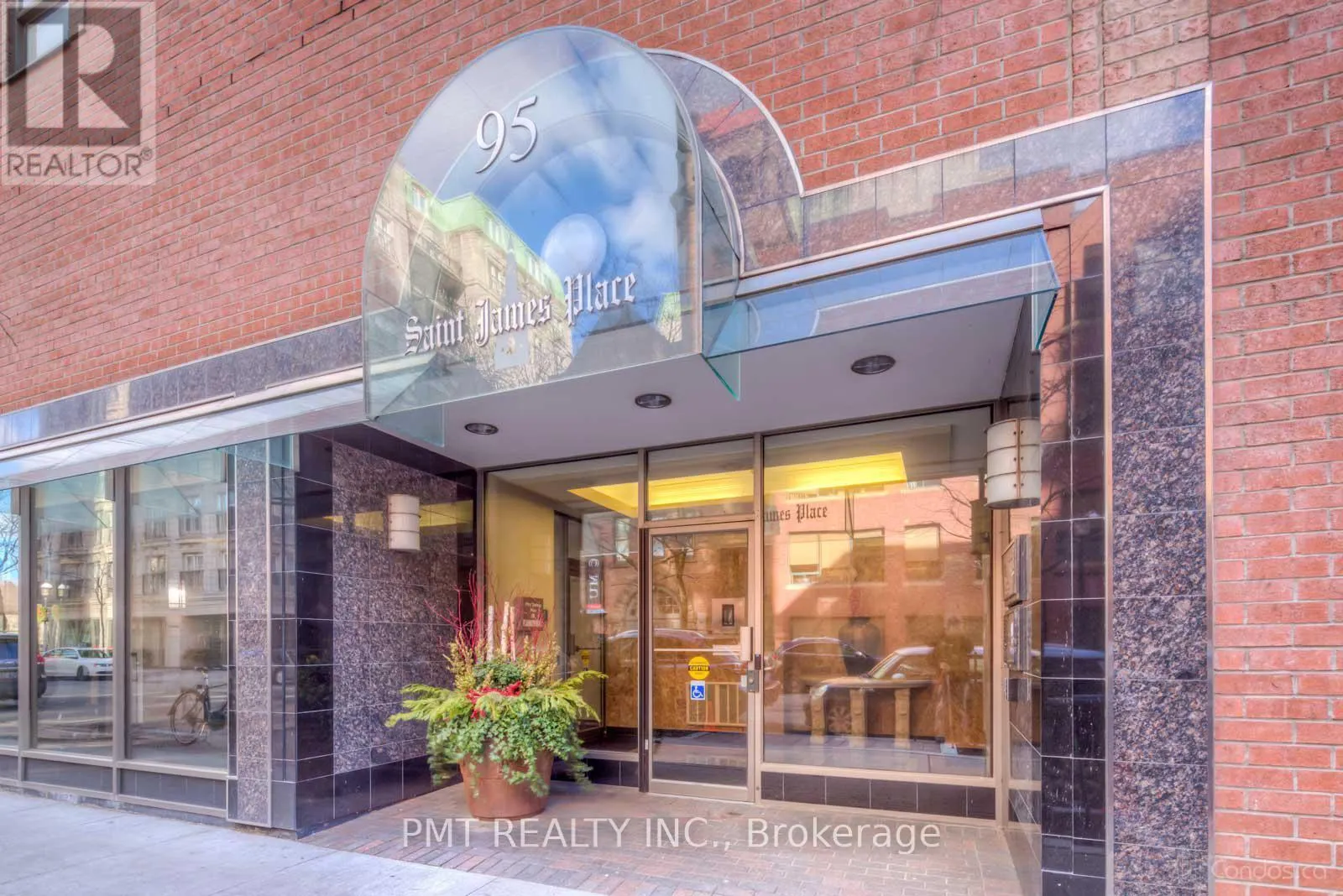 801 - 95 LOMBARD STREET