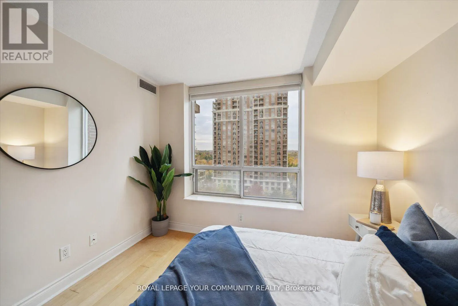 1006 - 1103 LESLIE STREET