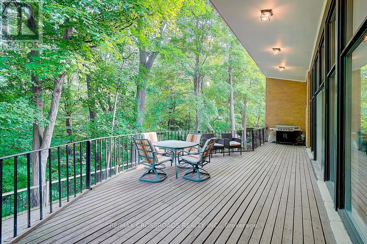 53 FOREST GROVE DRIVE