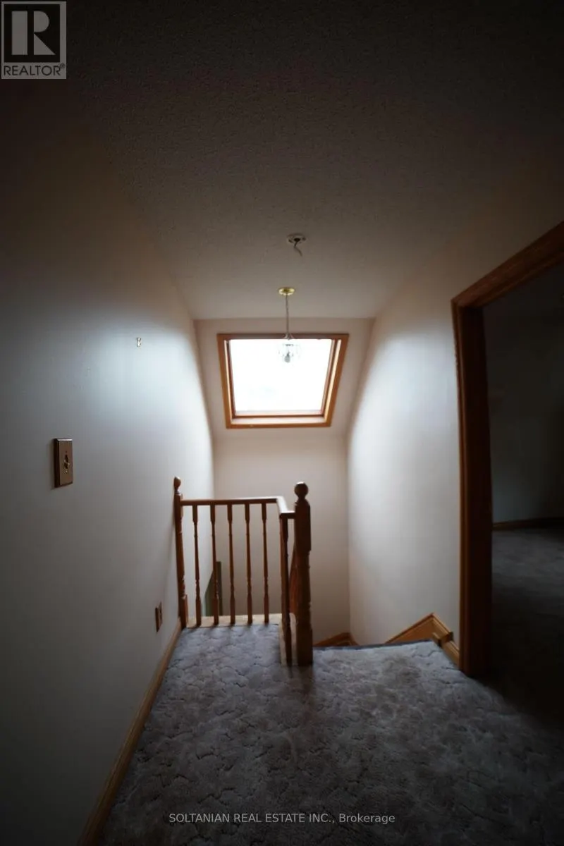 232 FINCH AVENUE W