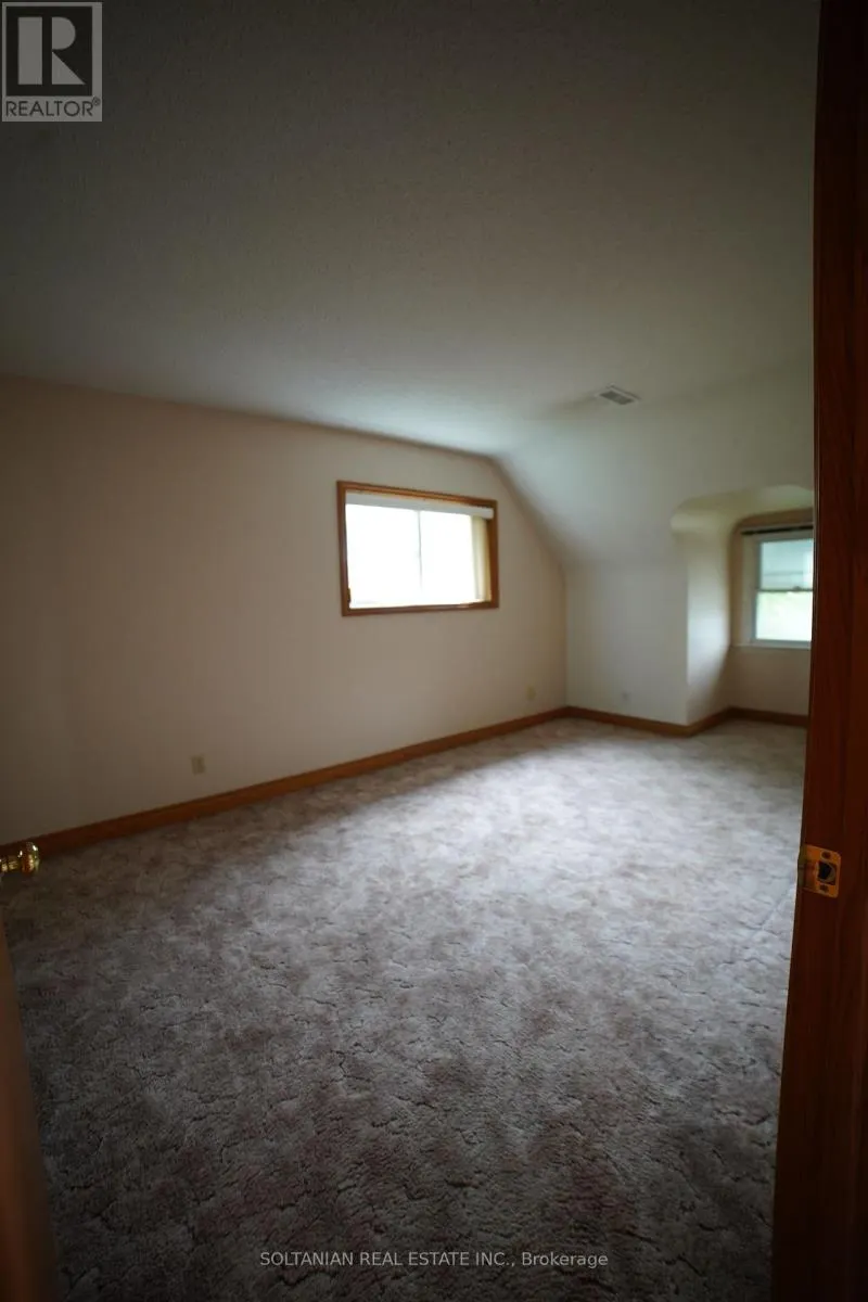 232 FINCH AVENUE W