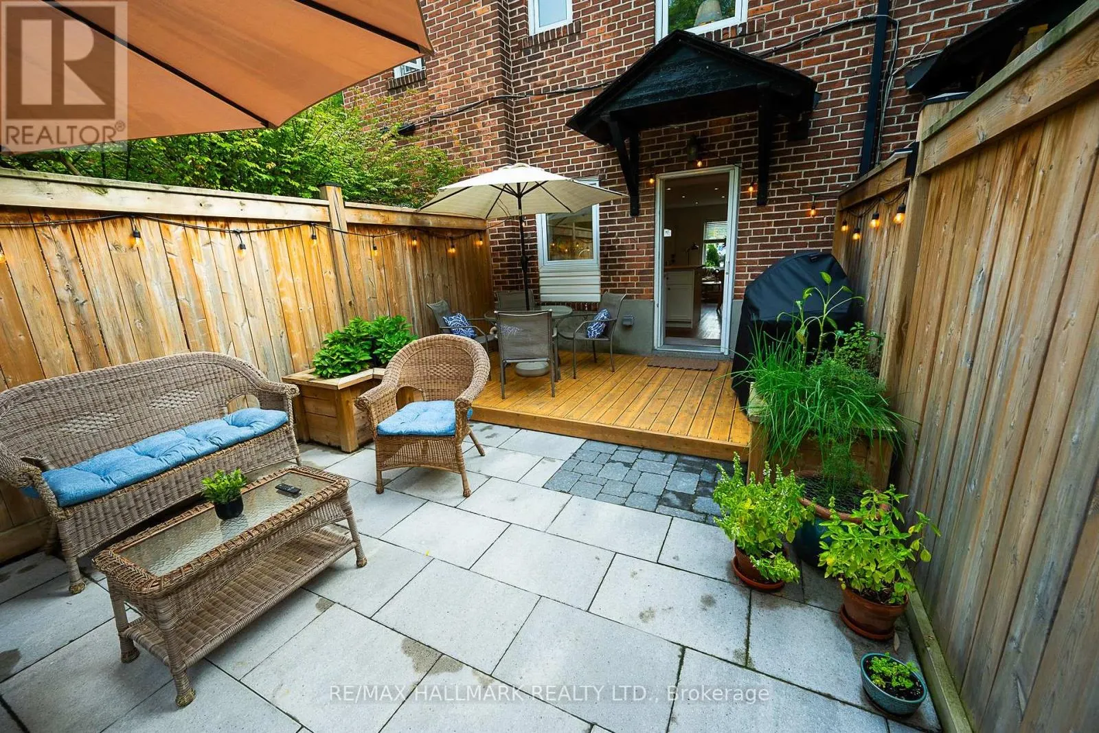 3318 BATHURST STREET