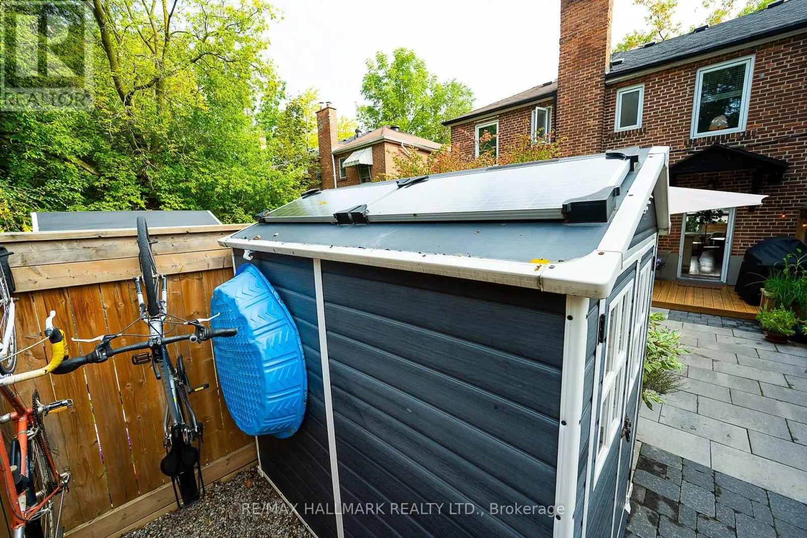 3318 BATHURST STREET