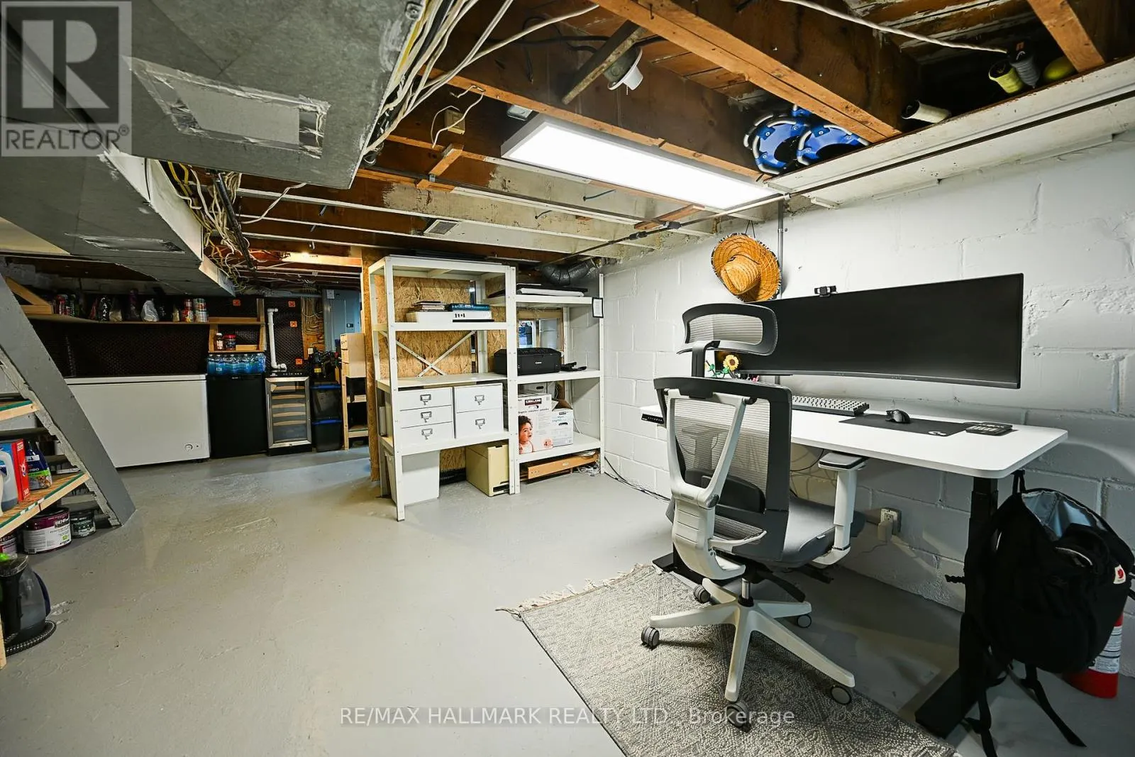 3318 BATHURST STREET