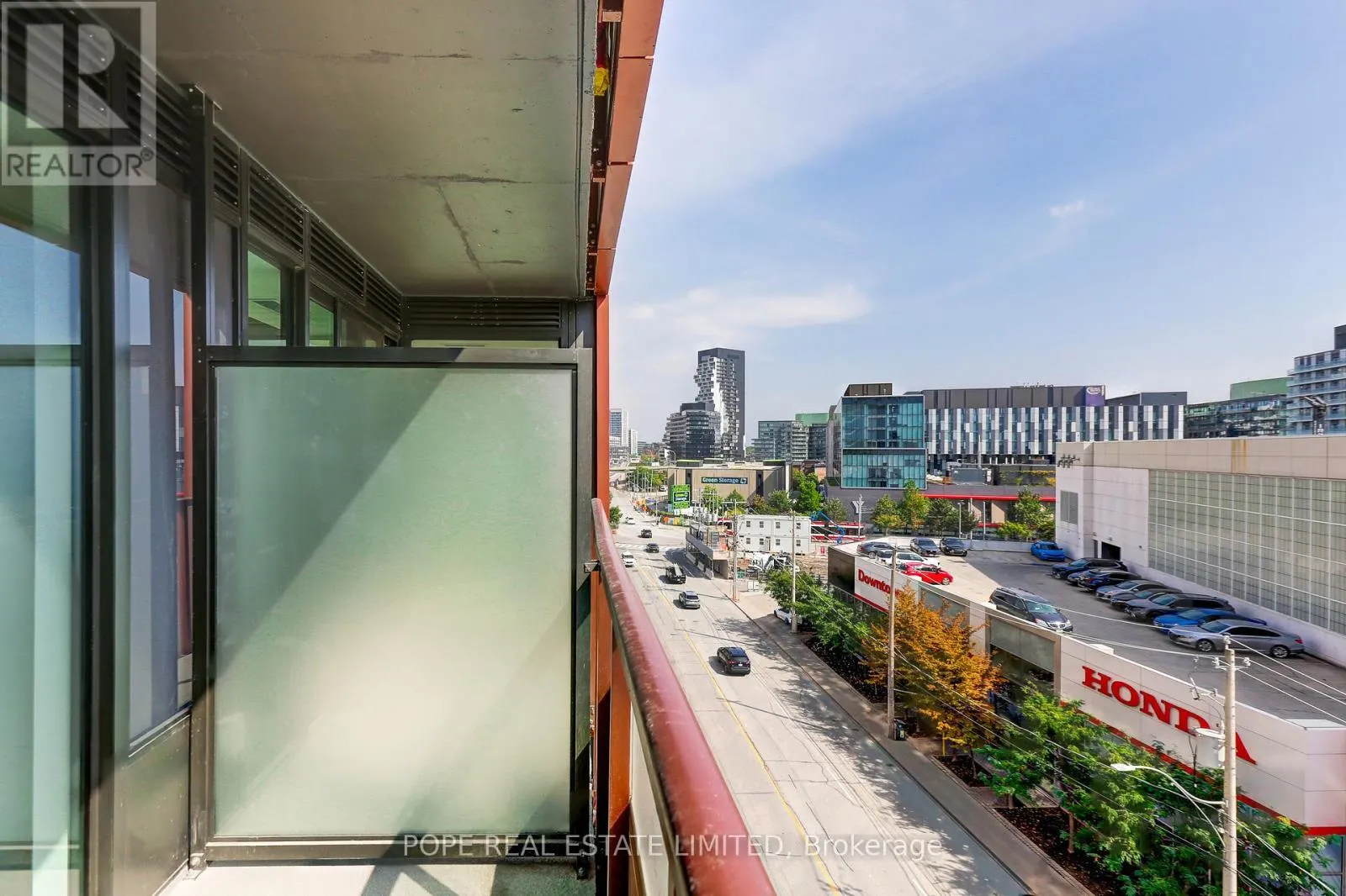 522 - 28 EASTERN AVENUE