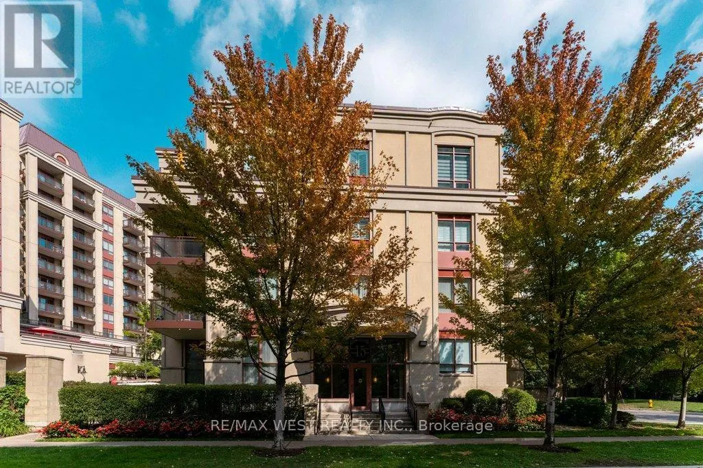 407 - 15 REAN DRIVE