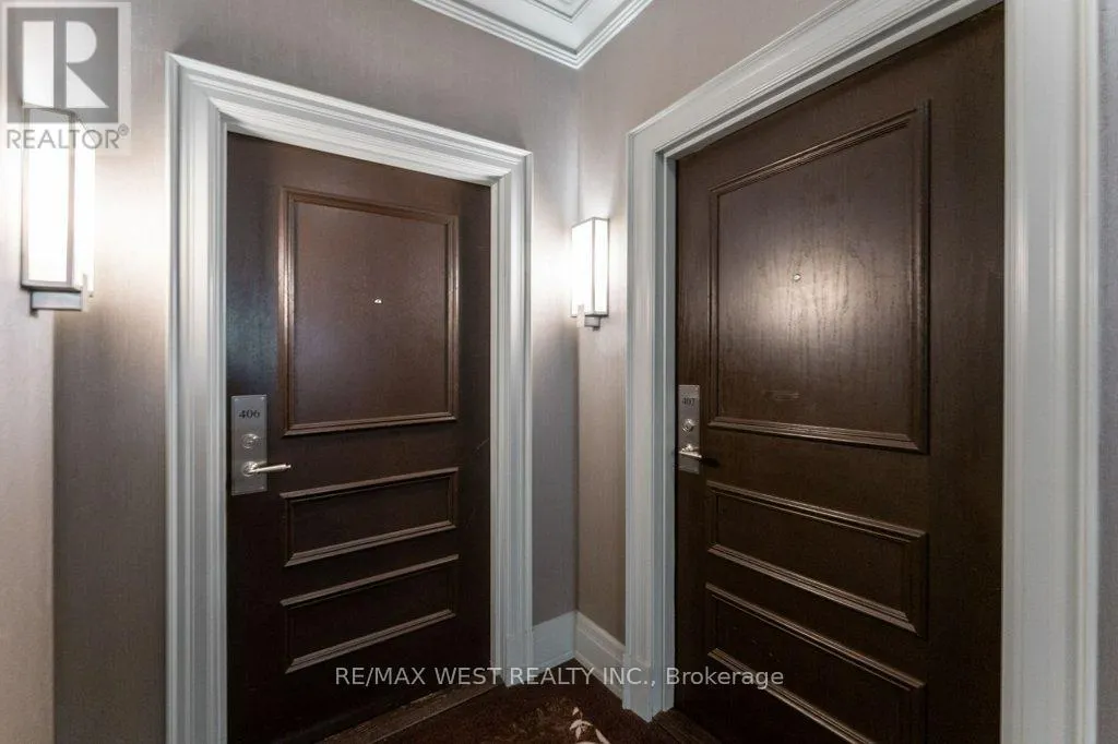 407 - 15 REAN DRIVE