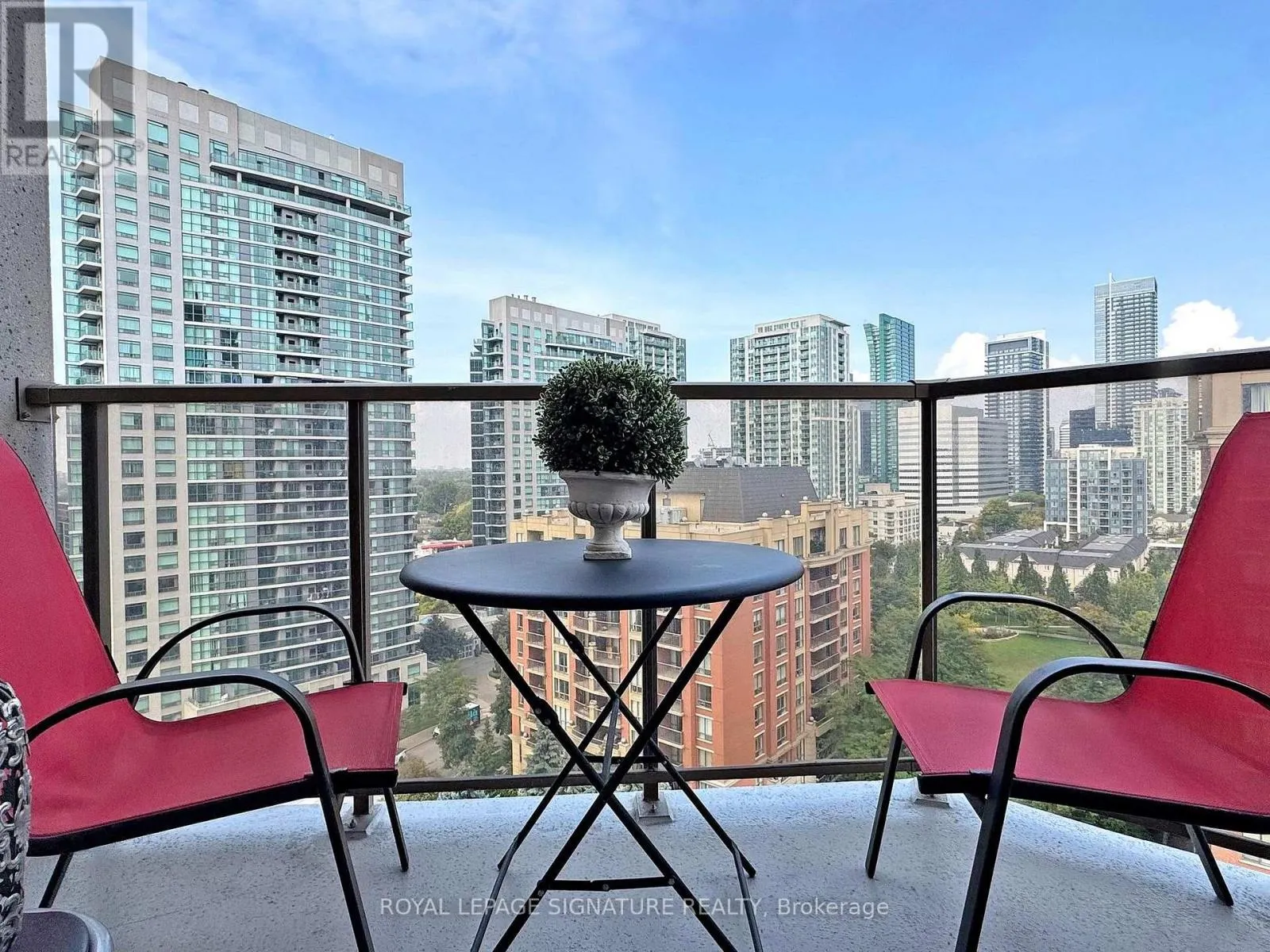 1302 - 78 HARRISON GARDEN BOULEVARD