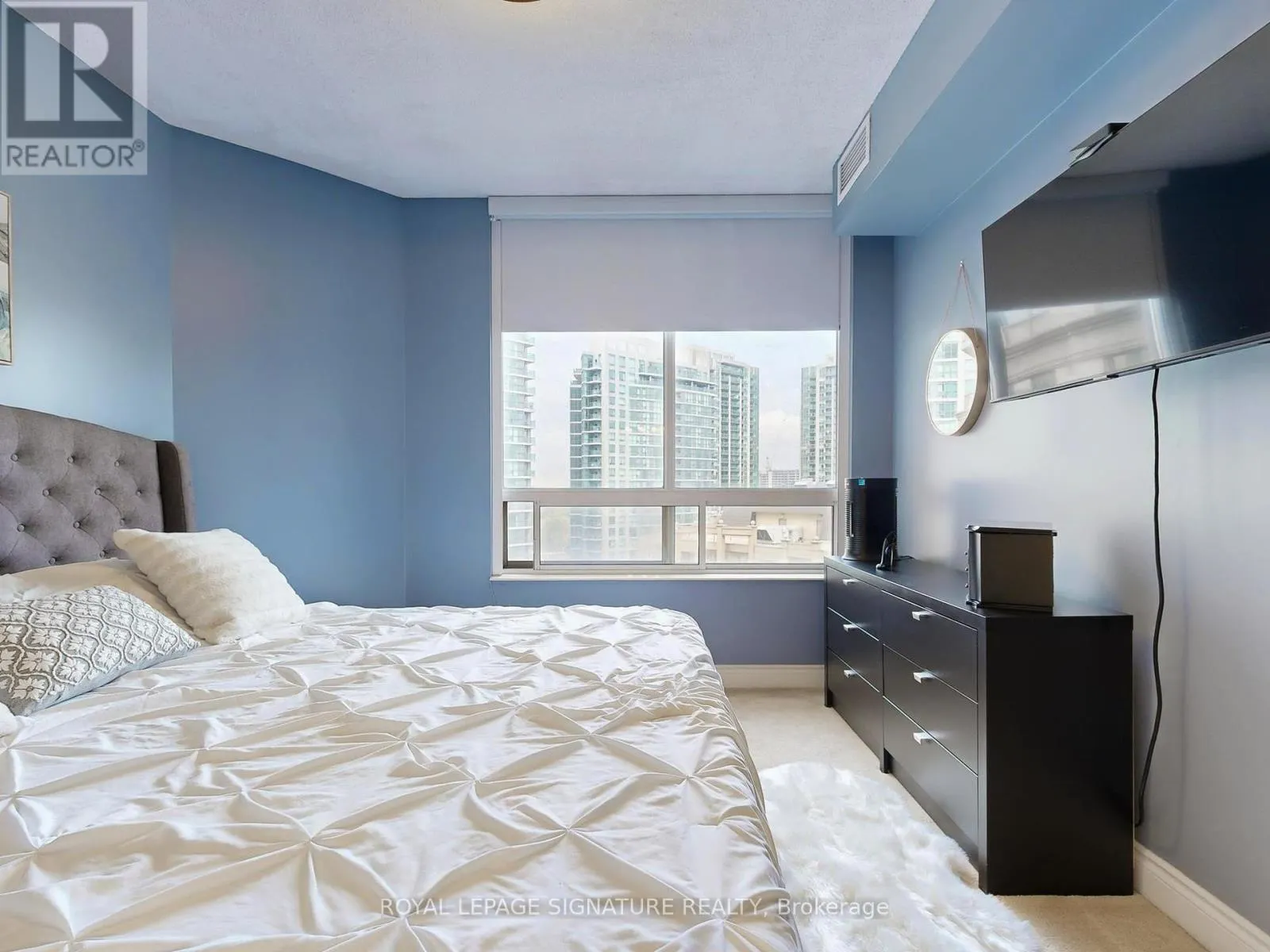 1302 - 78 HARRISON GARDEN BOULEVARD
