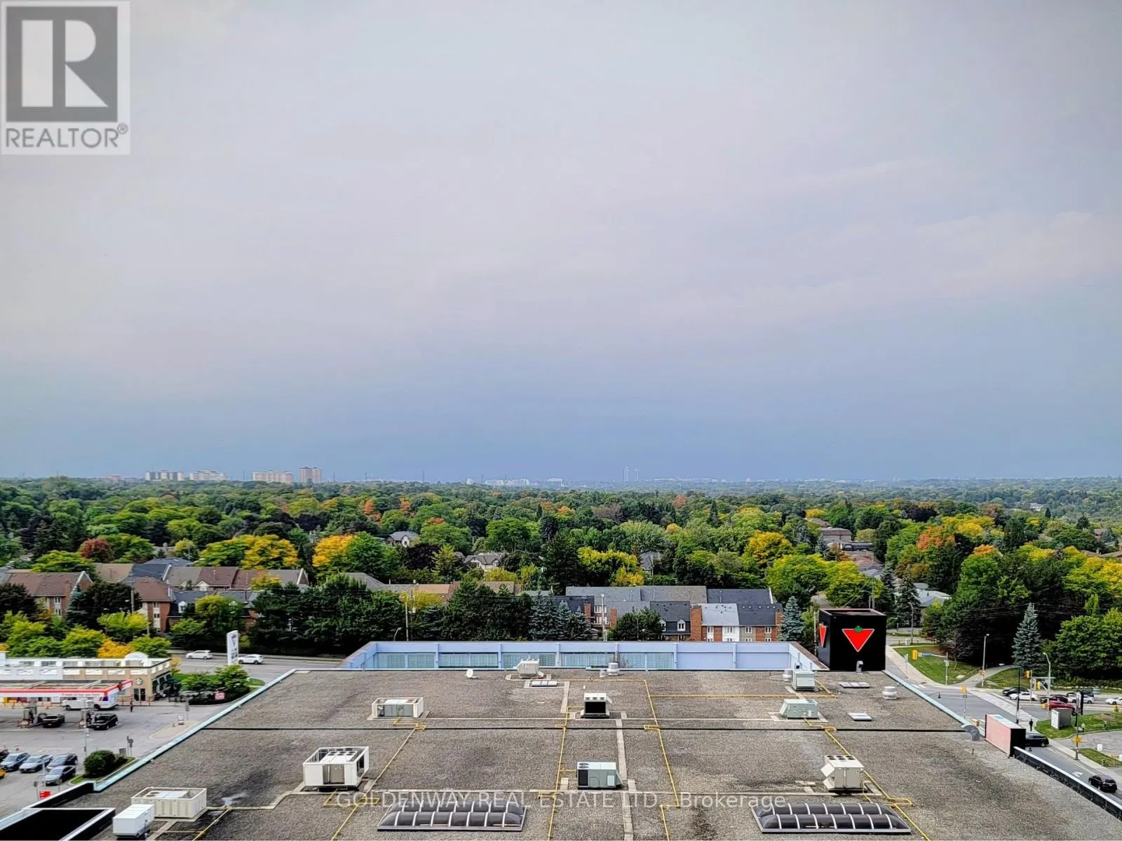 1211 - 72 ESTHER SHINER BOULEVARD