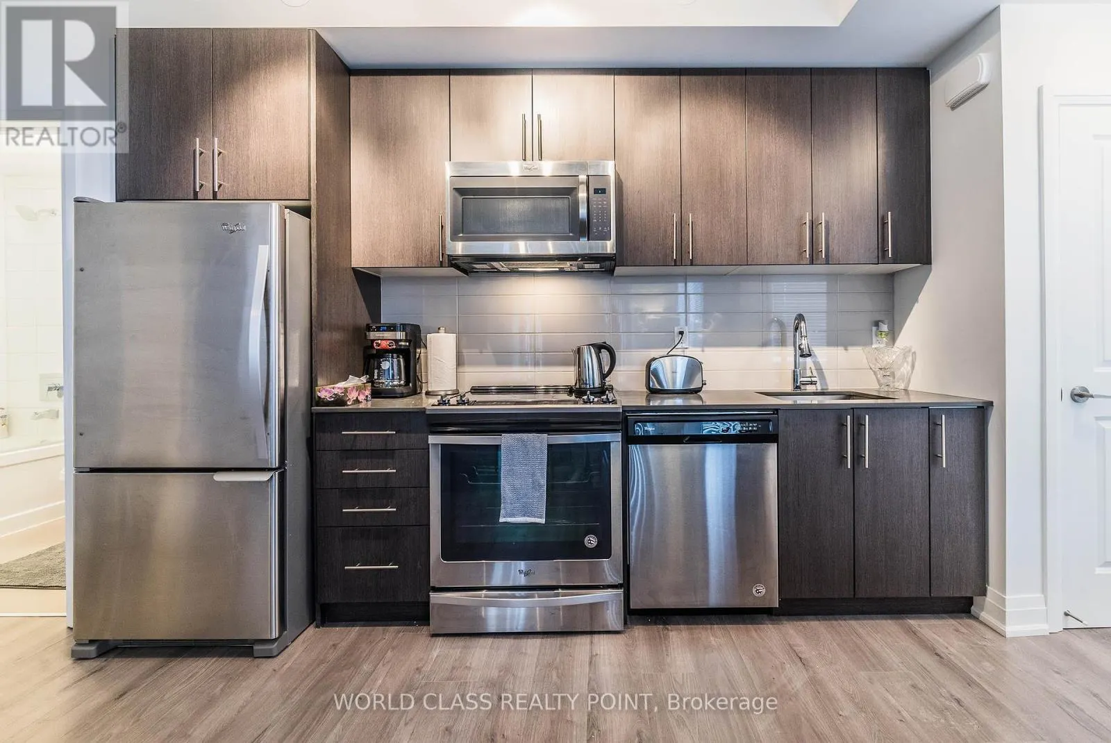 TH62 - 780 SHEPPARD AVENUE E