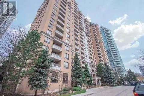 1112 - 18 SOMMERSET WAY