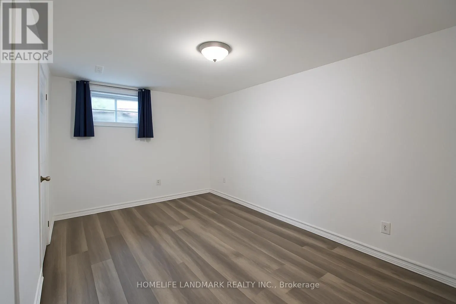 104 LOGANBERRY CRESCENT