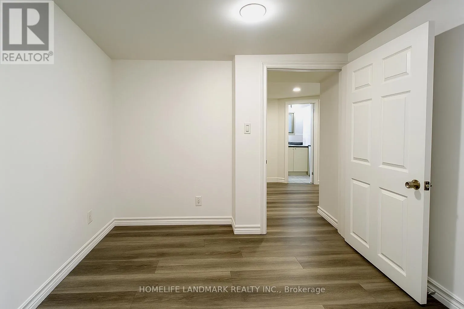 104 LOGANBERRY CRESCENT