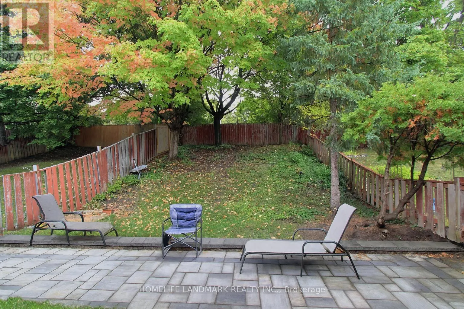 104 LOGANBERRY CRESCENT