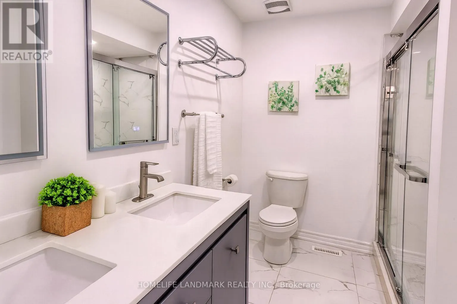 104 LOGANBERRY CRESCENT