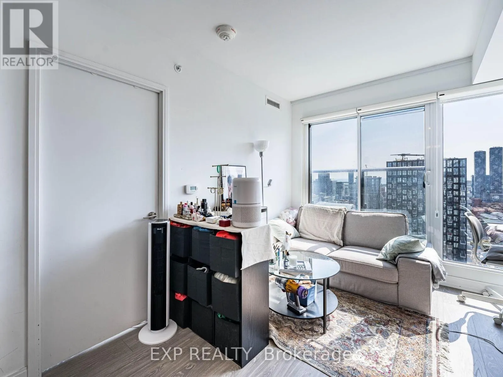 3708 - 181 DUNDAS STREET E