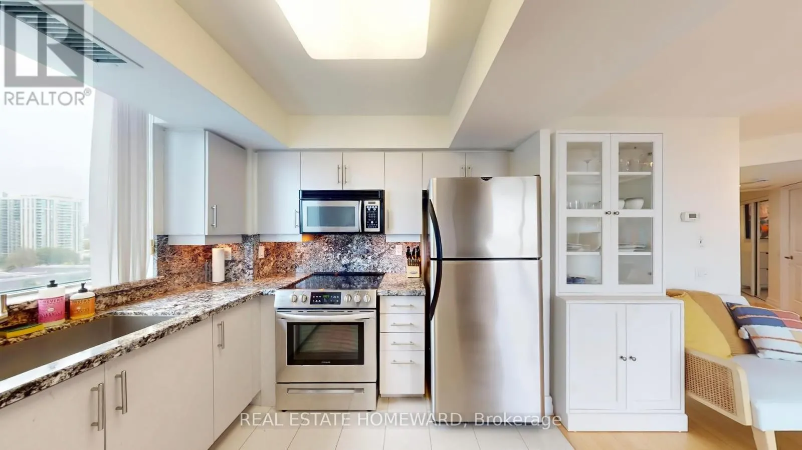1207 - 30 HARRISON GARDEN BOULEVARD