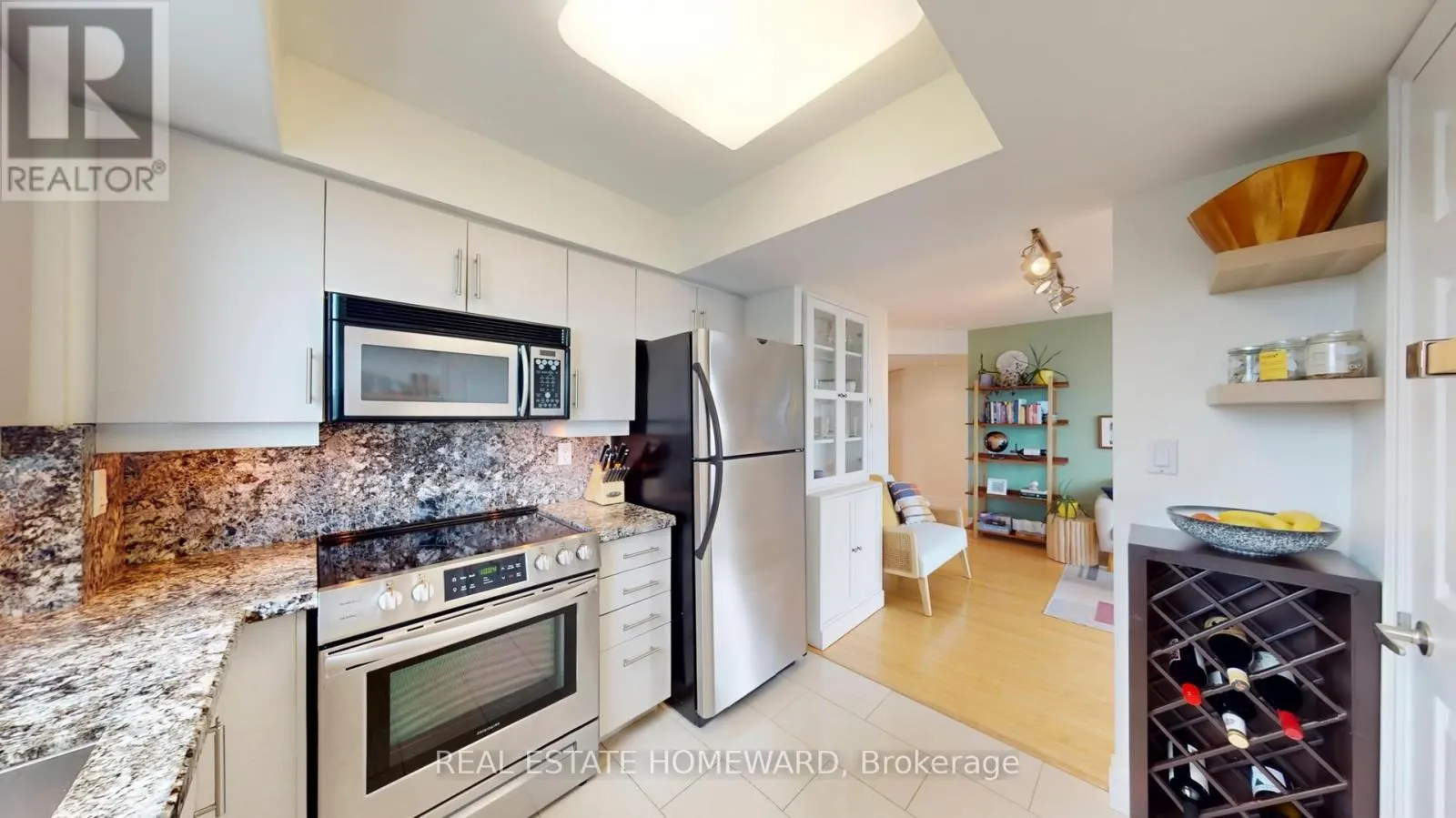 1207 - 30 HARRISON GARDEN BOULEVARD