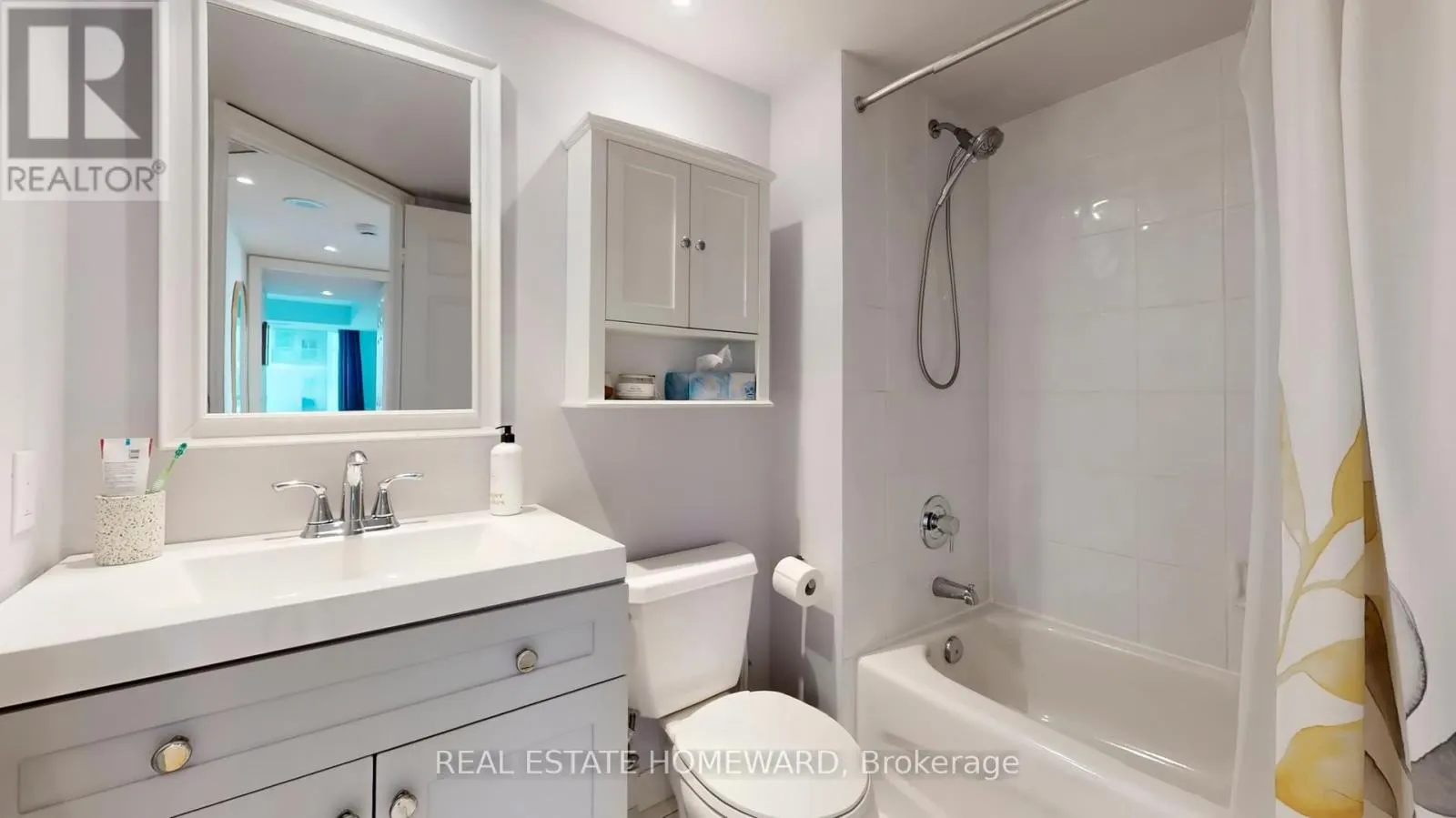 1207 - 30 HARRISON GARDEN BOULEVARD