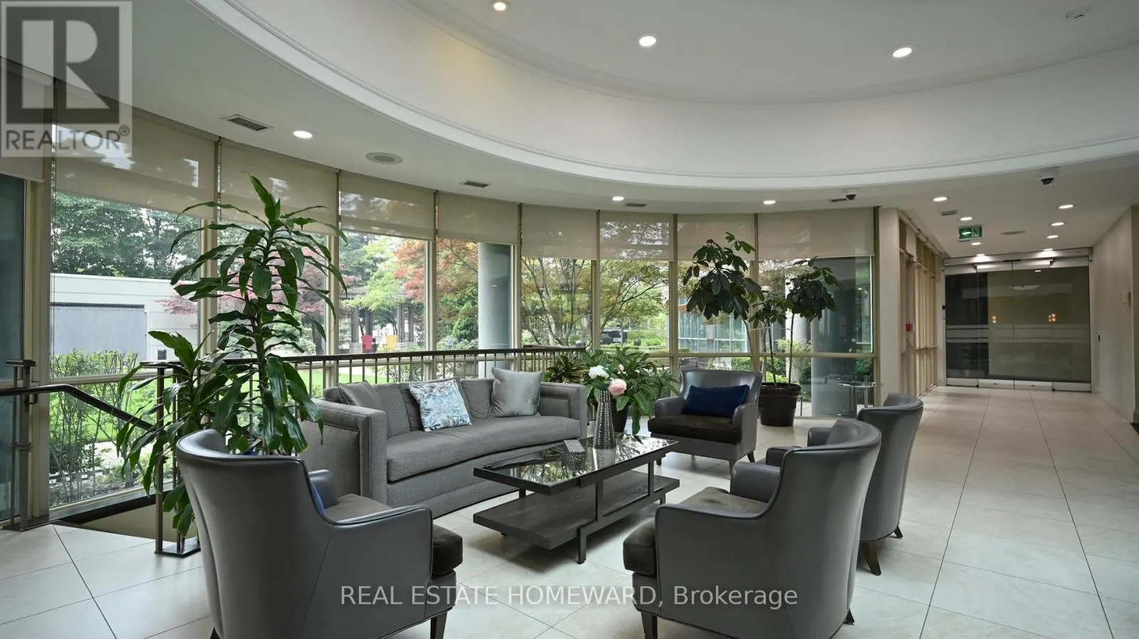 1207 - 30 HARRISON GARDEN BOULEVARD