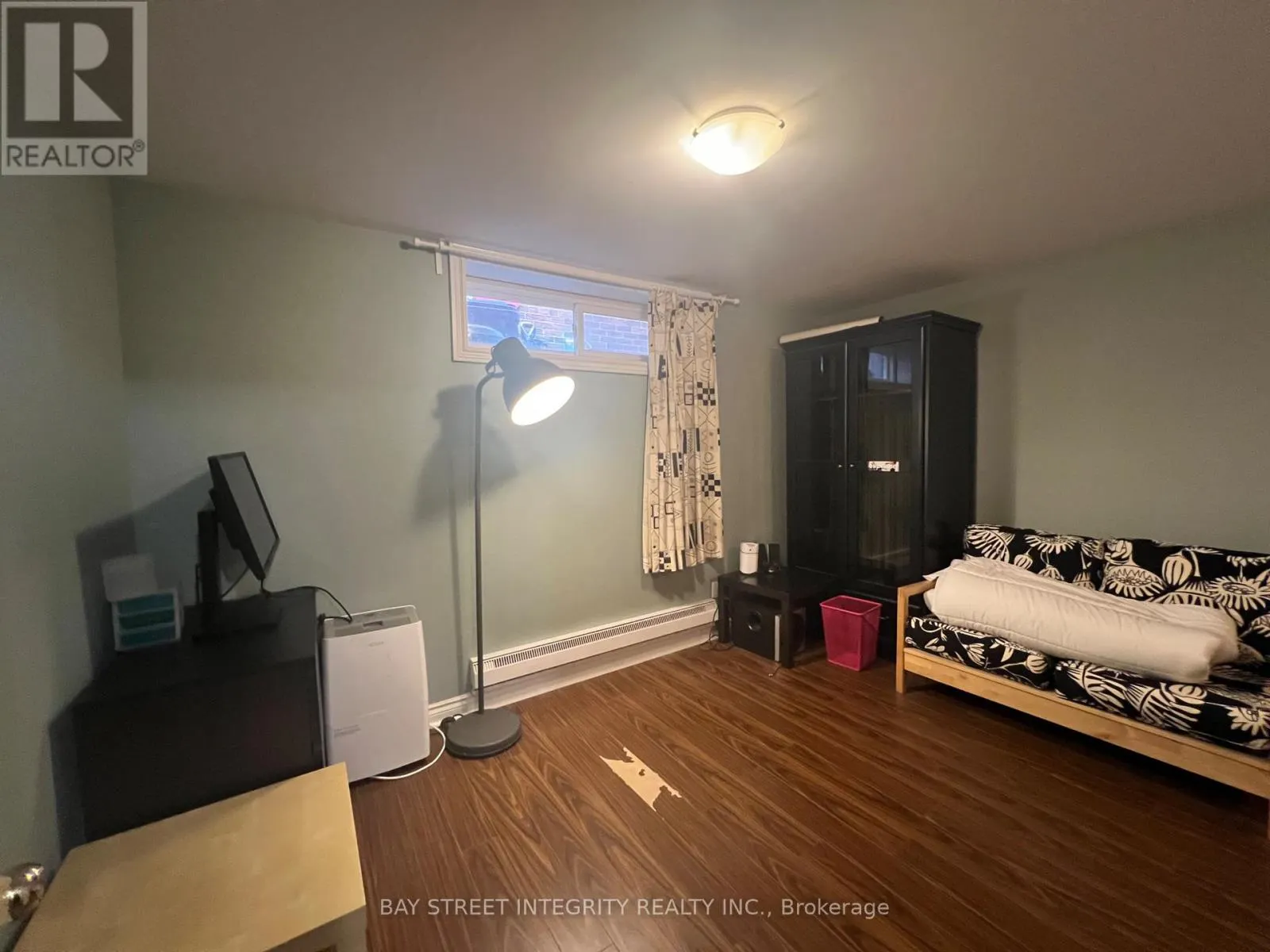 81 CROSSBOW CRESCENT