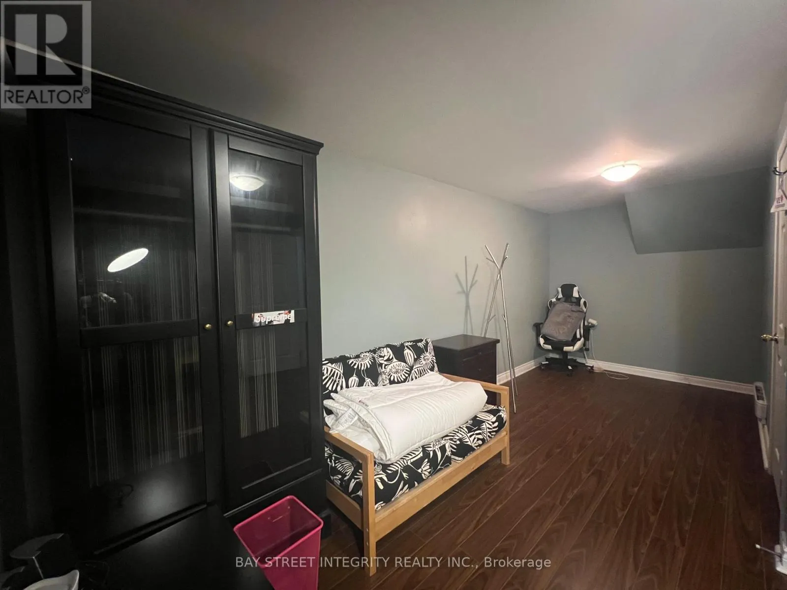 81 CROSSBOW CRESCENT