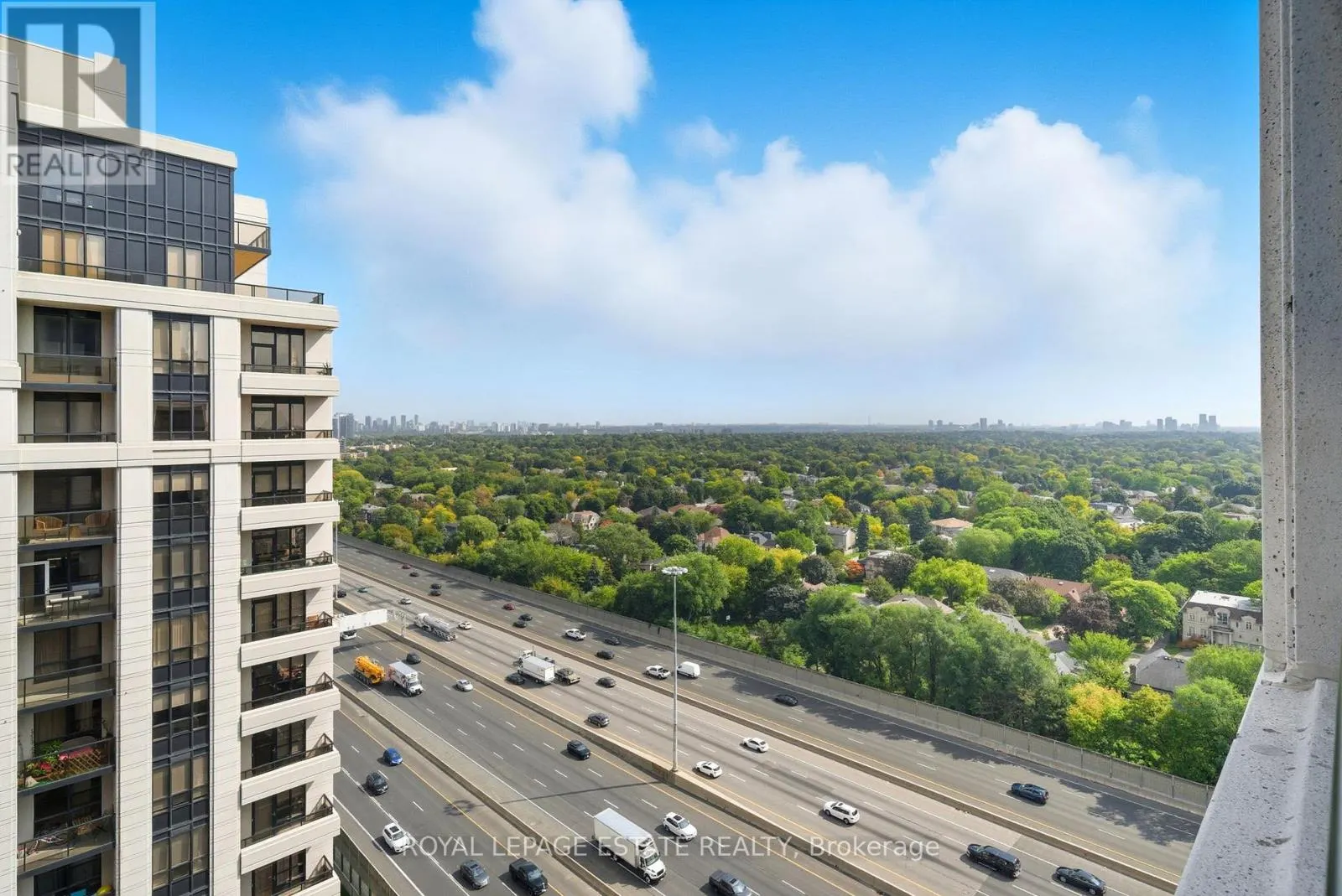 1808 - 100 HARRISON GARDEN BOULEVARD