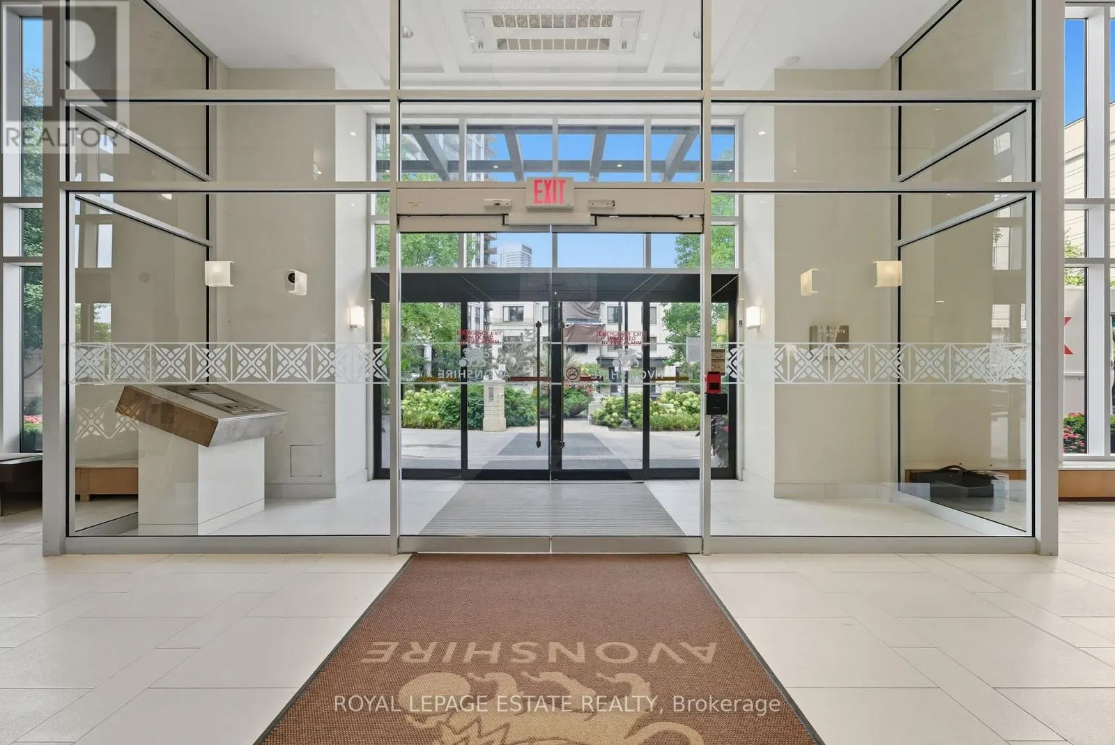 1808 - 100 HARRISON GARDEN BOULEVARD